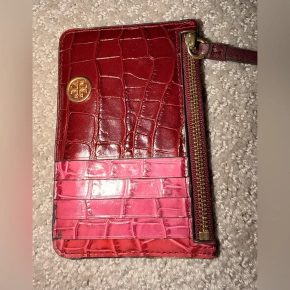 Tory Burch Robinson croc embossed leather Two-Tone Red and Pink Croc Card Case - Picture 2 of 5